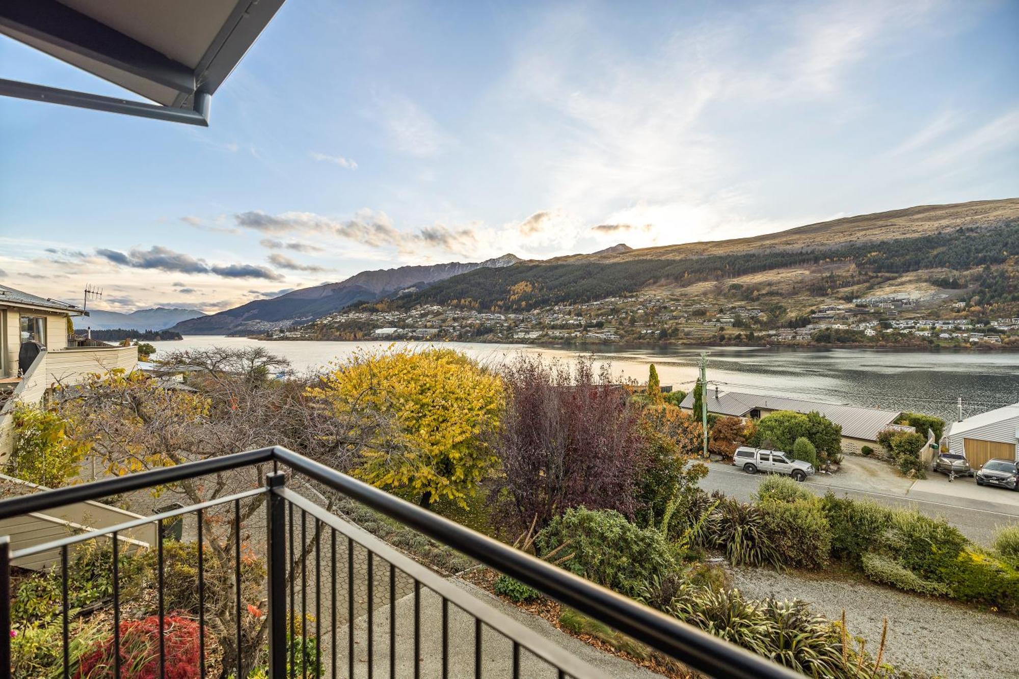 Peninsula Retreat - Spa Pool Queenstown Exterior foto